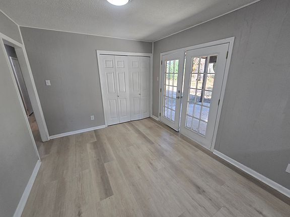 16 Hanover Dr 5_11182025