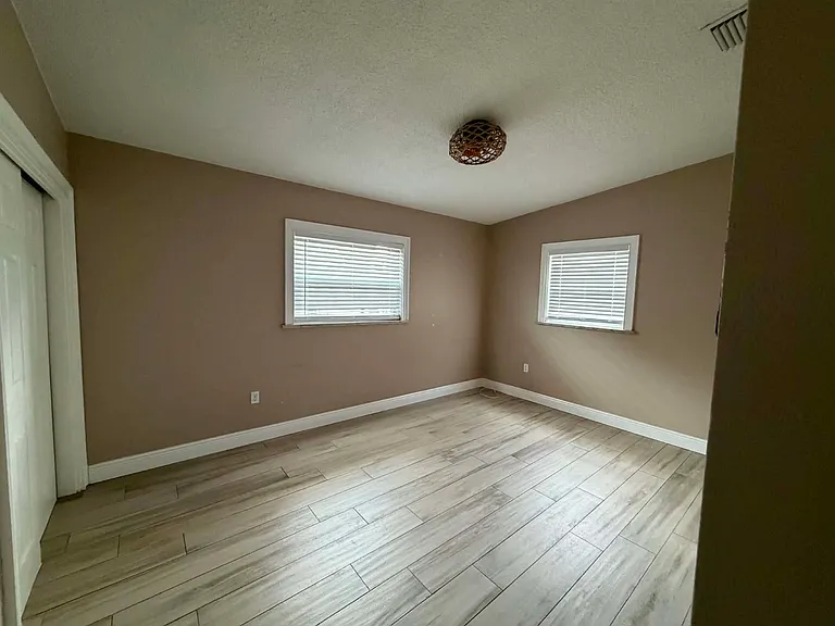 6944 Grande Vista Way — Photo 10