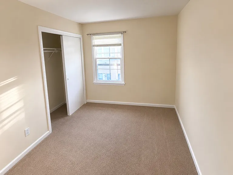 42 Adams Ave #B — Photo 10