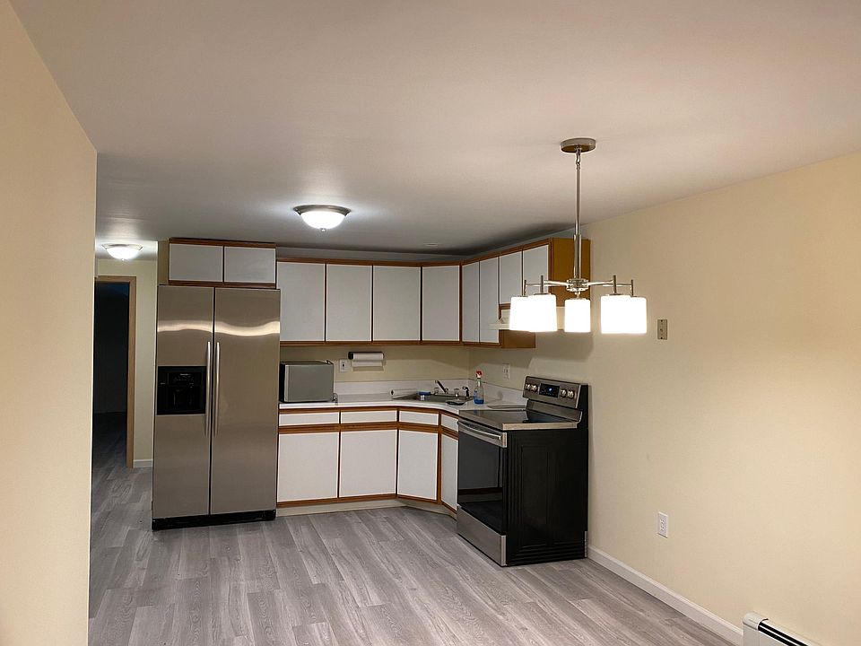 1st image of 18 Harmony Dr