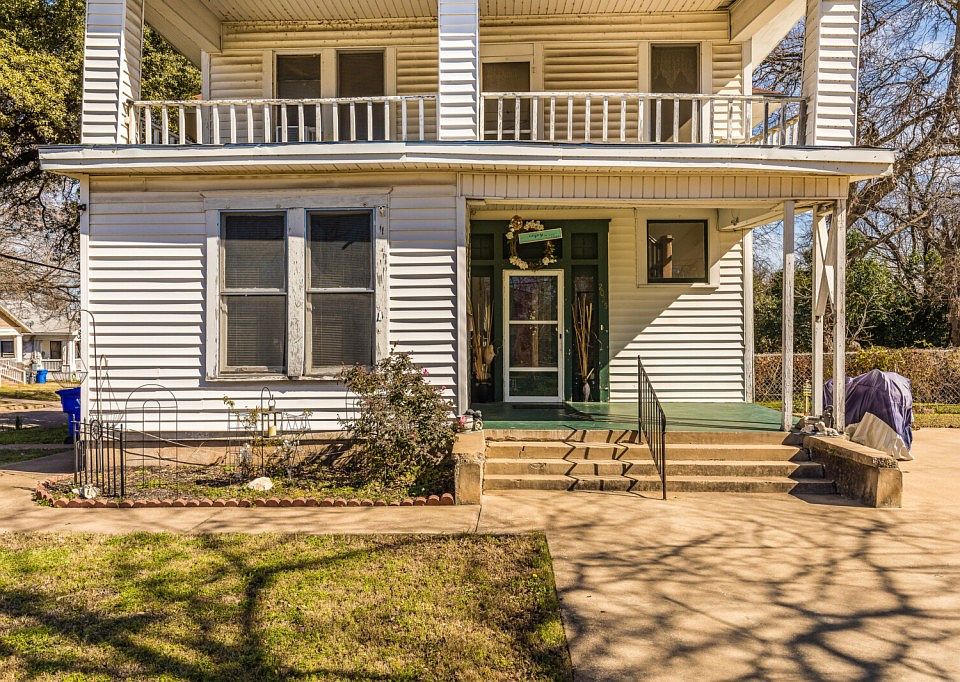 2025 N 6th St Waco TX Zillow