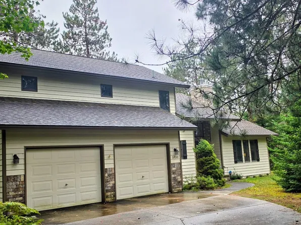 5930 Bent Tree Dr, Gaylord, MI 49735