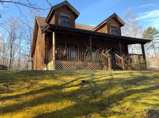 30 Walnut Ln, Stanton, KY 40380