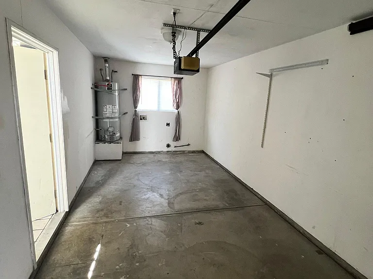 2031 Wheelan Ct #B — Photo 6