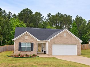 111 Perimeter Dr, Lagrange, GA 30241