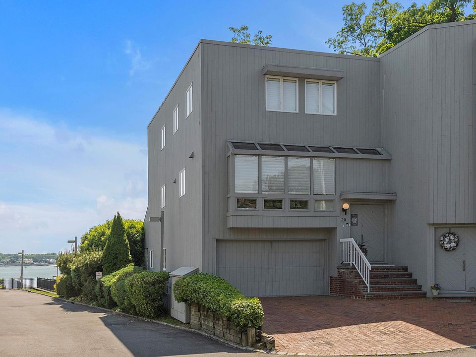 1st image of 20 Sands Ct #20