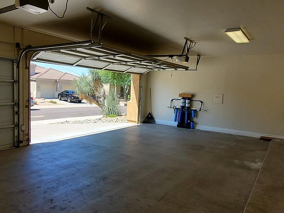 4th image of 13470 E Estrella Ave