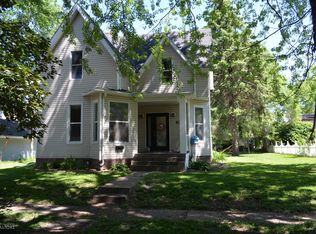 209 4th Ave E, Oskaloosa, IA 52577