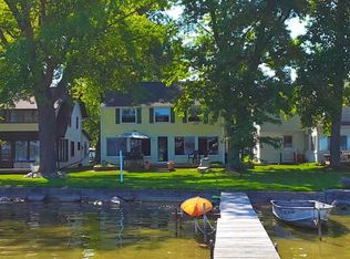 2216 Pleasant Grove Dr, Manitou Beach, MI