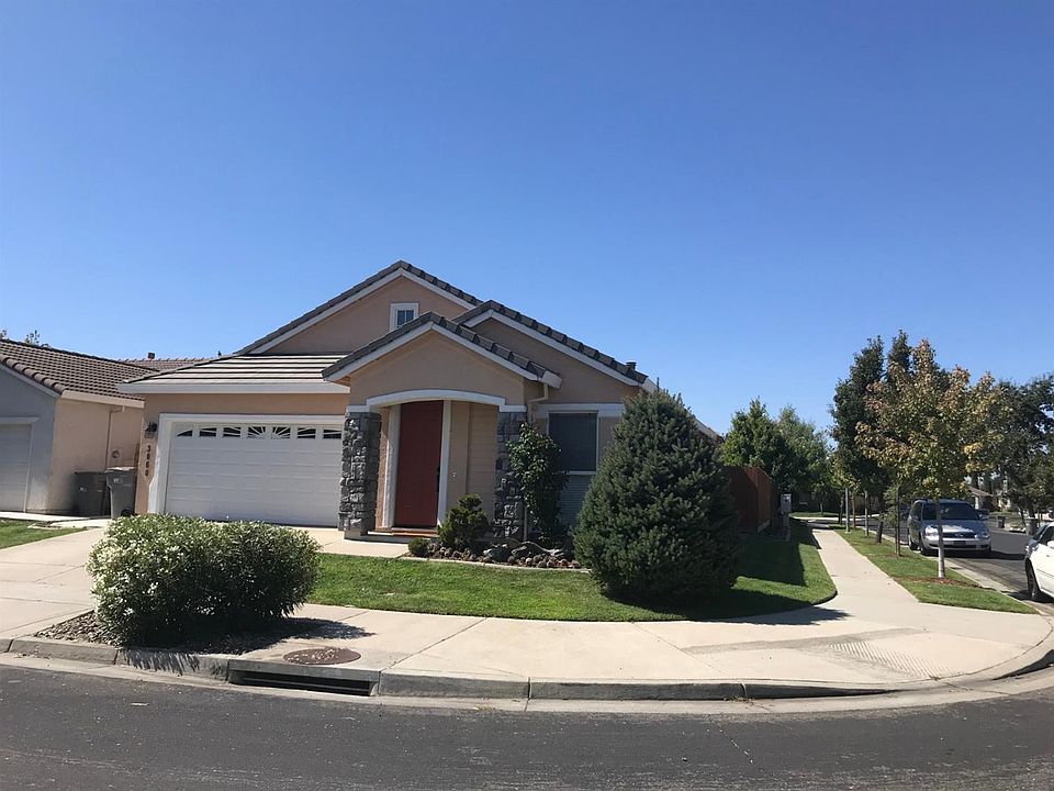 2nd image of 3060 Lanai Ct