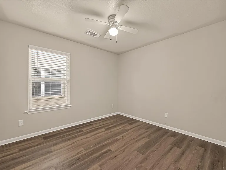 13330 Belvedere Park Ct — Photo 12
