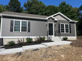 133A Snake Meadow Rd, Plainfield, CT 06354