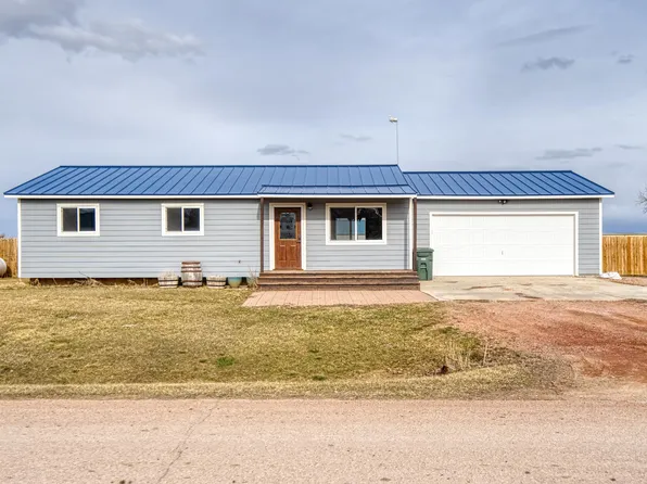 7391 Robin Dr, Gillette, WY 82718