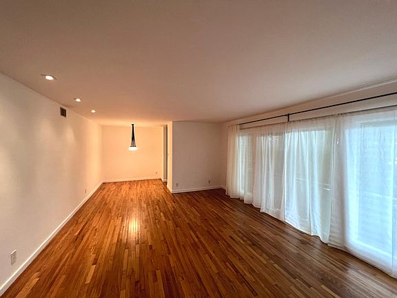 Living / Dining with Linen Curtains