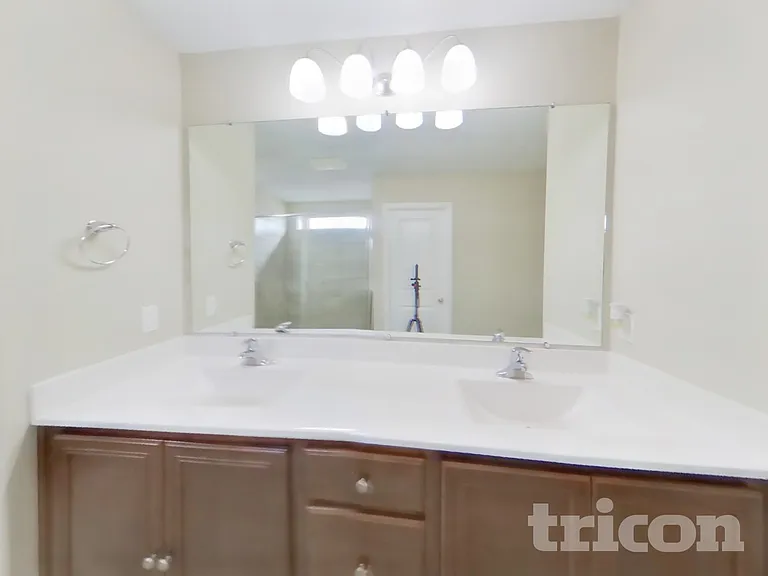 1612 Valle Vista Rd NW — Photo 9