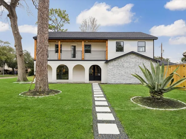 5602 Deepcreek Ln, Houston, TX 77091