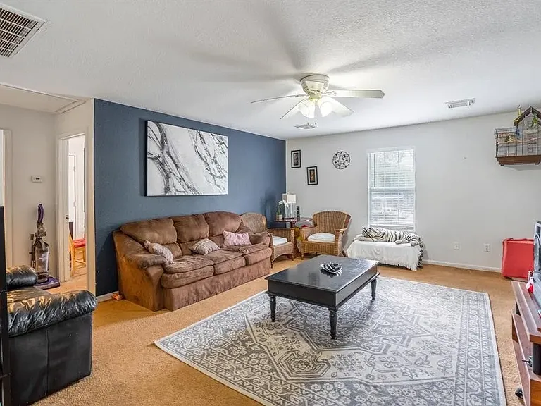 10428 Burden St #B — Photo 14