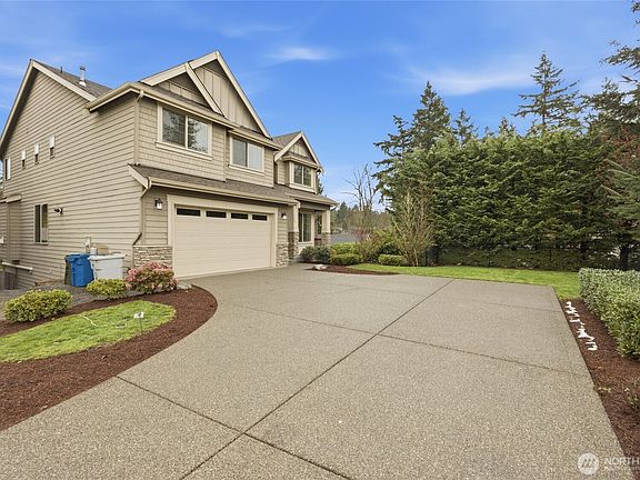 3rd image of 5236 NE 11th Court