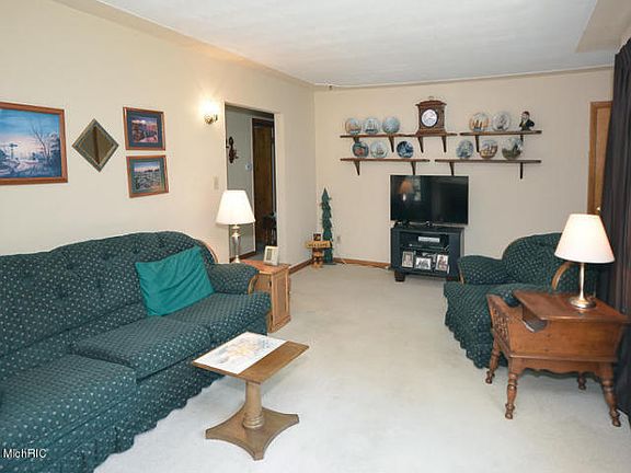 4th image of 207 Dunham Dr