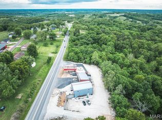 2253 Loose Creek Hwy, Loose Creek, MO 65054