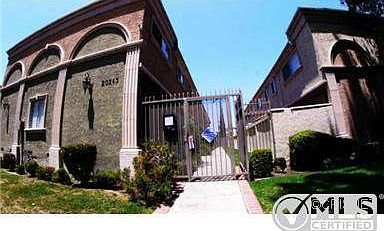 4th image of 20243 Cohasset St Unit 4