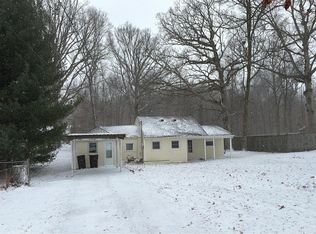 3102 Crestmont Dr, Fort Wayne, IN 46816