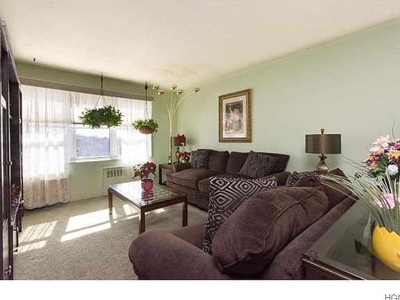 4th image of 7 Balint Dr APT 525