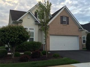 14 Nappa Ct, Monroe Twp, NJ 08831