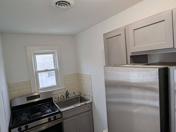 2nd image of 1523 Saint Clair River Dr #6