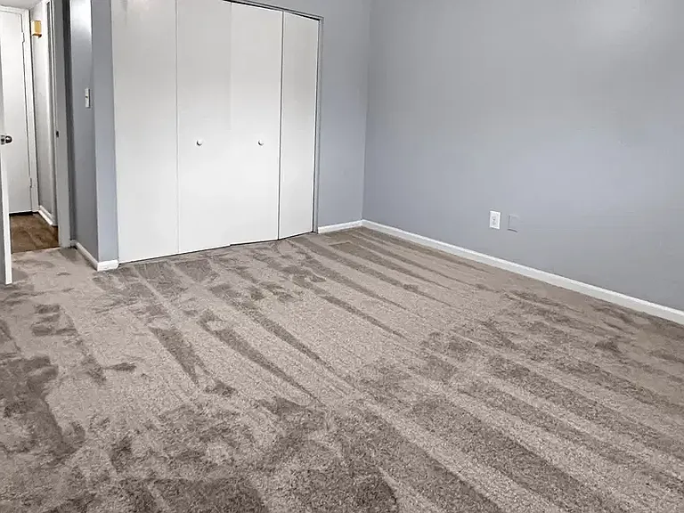 2069 Andrew St SE #4 — Photo 3