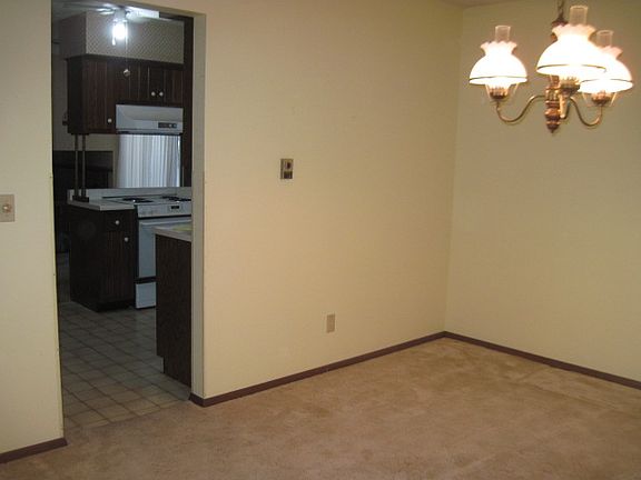 5th image of 3609 Skyline Dr