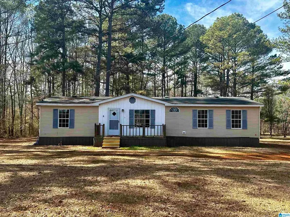 1127 Banks Rd, Roanoke, AL 36274