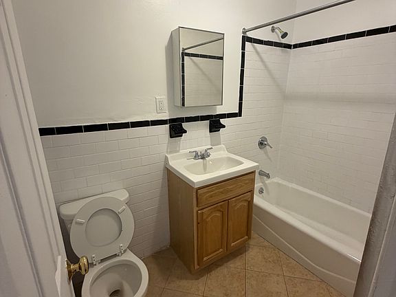 5th image of 1250 Morris Ave APT Gn