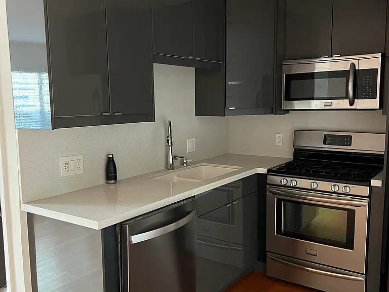 3335 Rowena Ave #1 — Photo 4