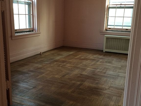 4th image of 3340 81st St #52
