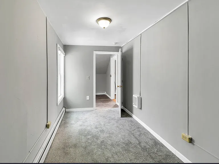 3 Keeble St #B — Photo 14