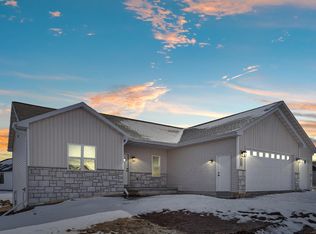 3909 E Zion Ct, Appleton, WI 54913