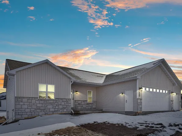 3909 E Zion Ct, Appleton, WI 54913