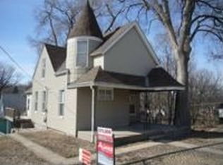 1702 N 36th St, Omaha, NE 68111