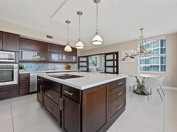 2110 Ocean Blvd, Fort Lauderdale, FL