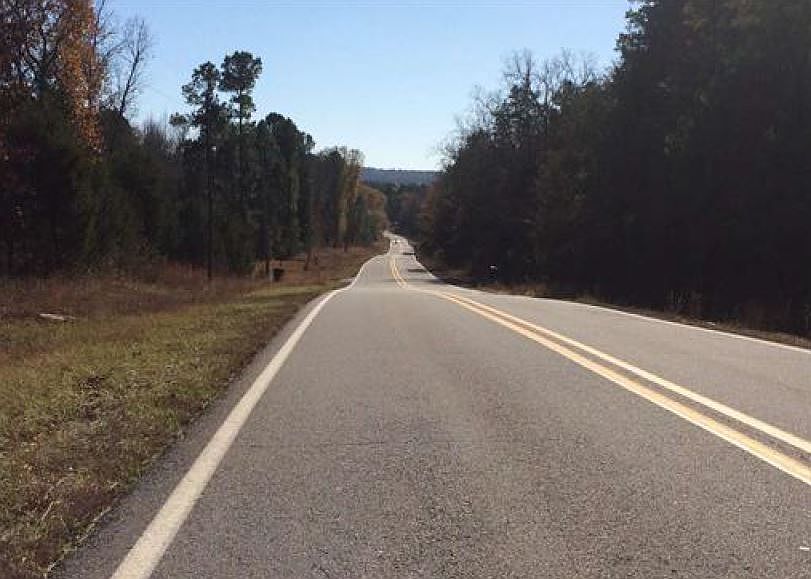 2nd image of 267 Old Military Rd