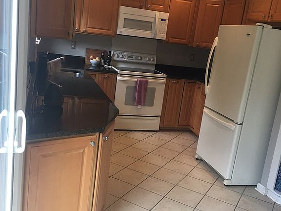 Spacious Kitchen
