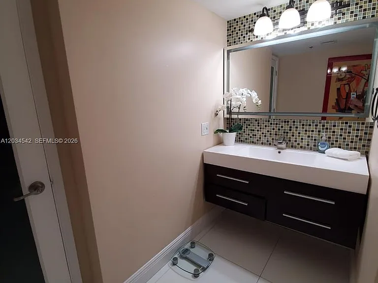 1717 N Bayshore Dr #A-3646 — Photo 18