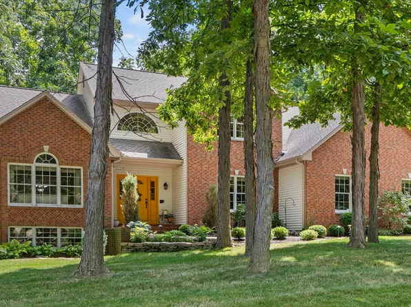 1917 Grey Birch Rd, Fort Wayne, IN 46814