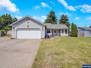 537 NE Overlook Way, Sublimity, OR 97385