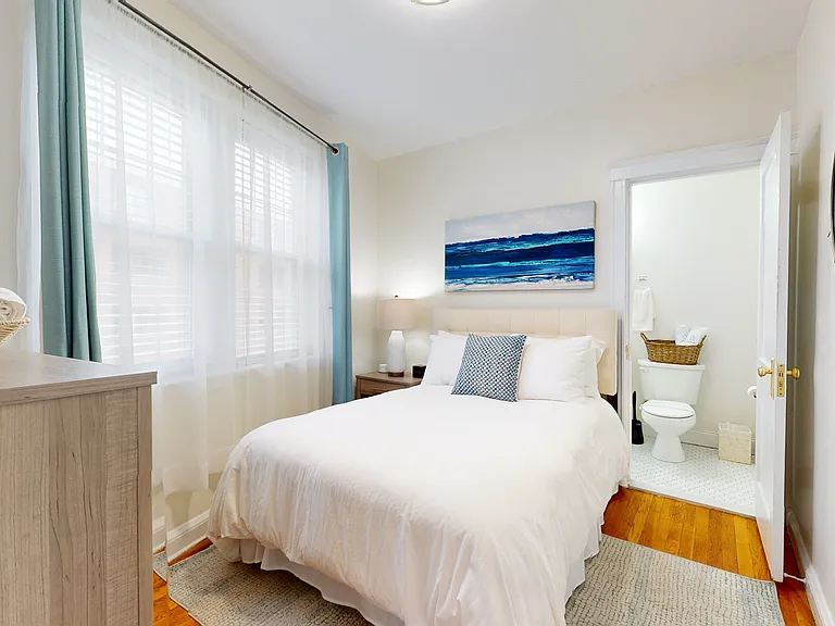 191 Kent St #3 — Photo 9