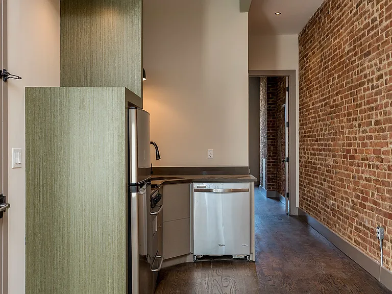 266 Malcolm X Blvd #5F — Photo 7