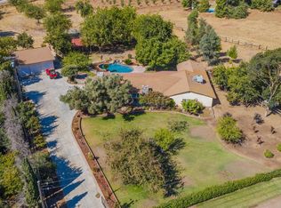 5145 N Greenwood Ave, Clovis, CA 93619