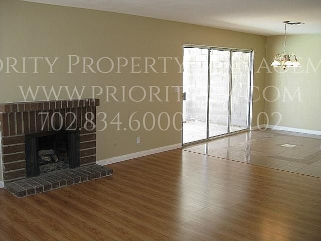 1st image of 7033 Grassy Knoll St