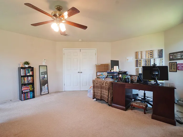 3001 Bernardino Cv — Photo 15